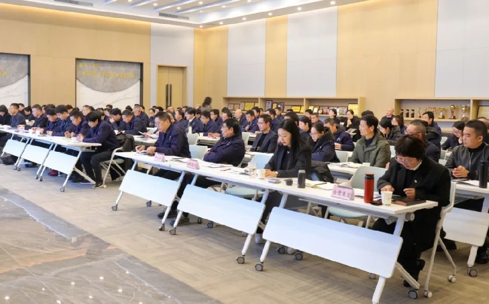 ���ľ������³�|�౦����-ȫ�����ȵĵ羺����ƽ̨����2025��������ѵԲ����Ļ